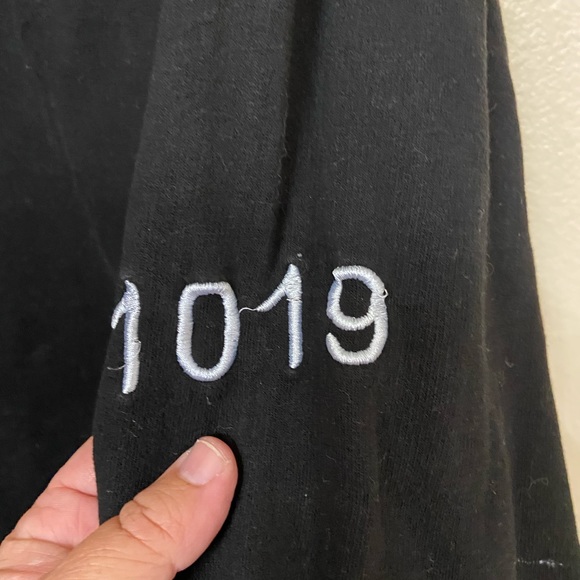 Burn That Sh*t Mean Cigarette Lighter 1019 Records Hip Hop Men’s XL Black Hoodie - Picture 5 of 7